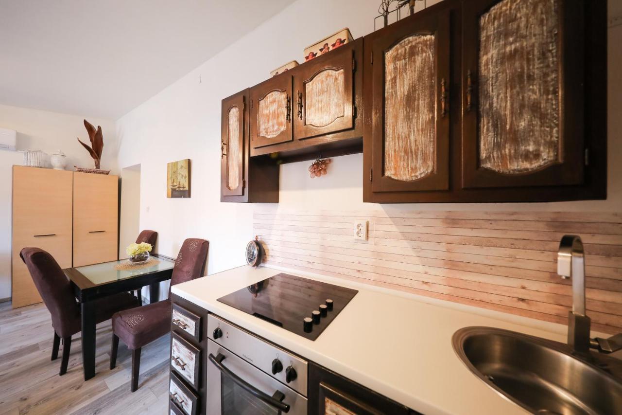Apartment Rita Zadar Exterior photo